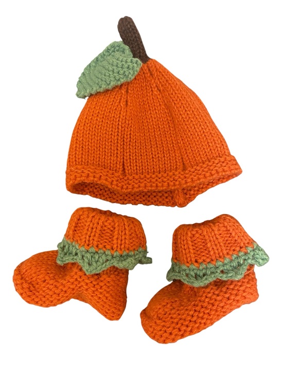 Little Me Other - Little Me Hand Knit Pumpkin Hat Bootie Set Size 0-6 months Orange Halloween